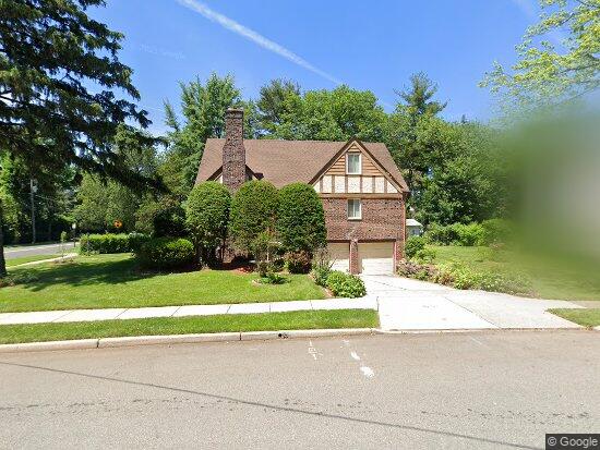 Zillow property image for 721 River Rd, Teaneck, NJ 07666