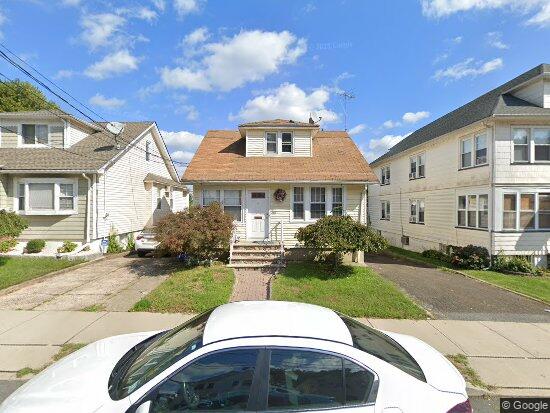 Zillow property image for 330 Southside Ave, Haledon, NJ 07508